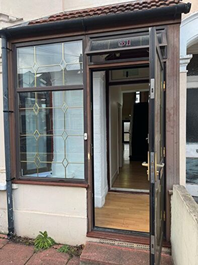 4 Bedroom Terraced House To Rent In Shelley Avenue, London, E12