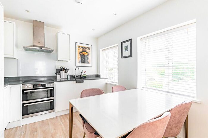 1 Bedroom Flat To Rent In Bury Fields, Guildford, Surrey, GU2