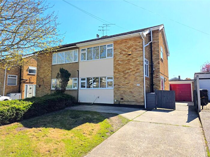 3 Bedroom Semi-Detached House To Rent In Bull Lane, Rayleigh, Essex, SS6