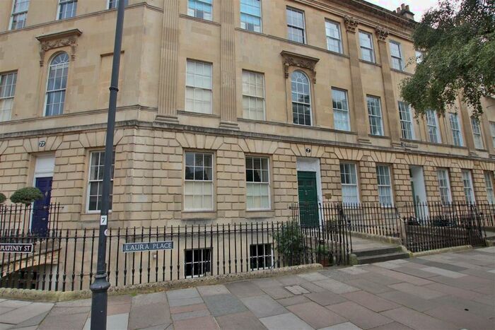 1 Bedroom Flat To Rent In Laura Place, Bath, BA2