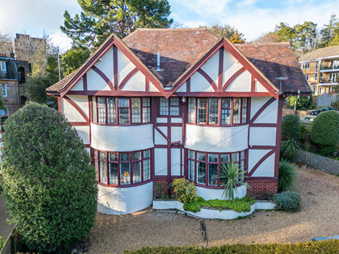 4 Bedroom Detached House For Sale In Prince Of Wales Road, Bournemouth, Dorset, BH4