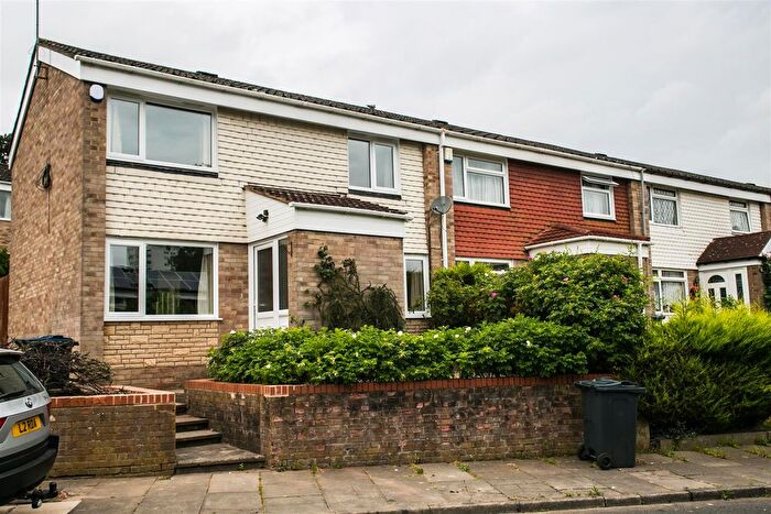 5 Bedroom End Of Terrace House To Rent In Leahurst Crescent, Harborne, Birmingham, B17