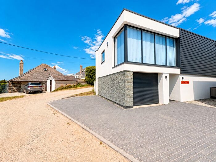 3 Bedroom Detached House For Sale In Toowoomba, Rhubarb Hill, Holywell Bay, Newquay, Cornwall, TR8