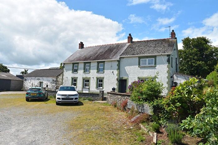 5 Bedroom Detached House For Sale In Bryngwyn, Newcastle Emlyn, SA38