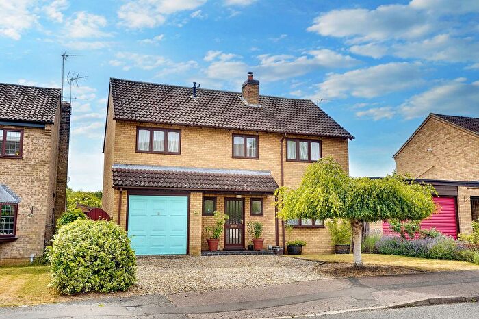 4 Bedroom Detached House For Sale In Noel Murless Drive, Newmarket, CB8