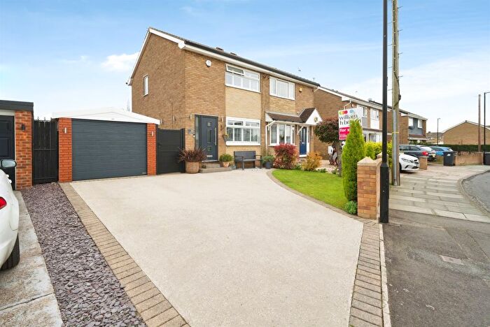 2 Bedroom Semi Detached House For Sale In Melford Drive, Doncaster, DN4