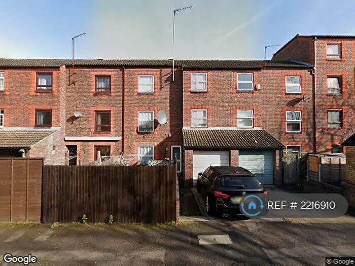 4 Bedroom Terraced House To Rent In Hartington Close, Harrow, HA1