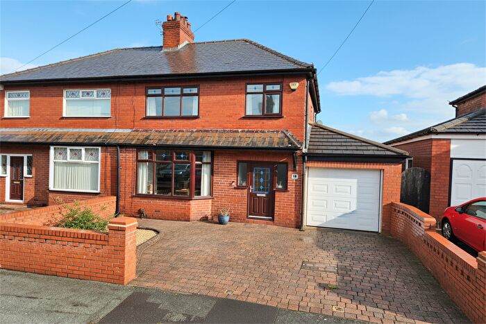 3 Bedroom Semi Detached House For Sale In Sulby Avenue, Warrington, WA4