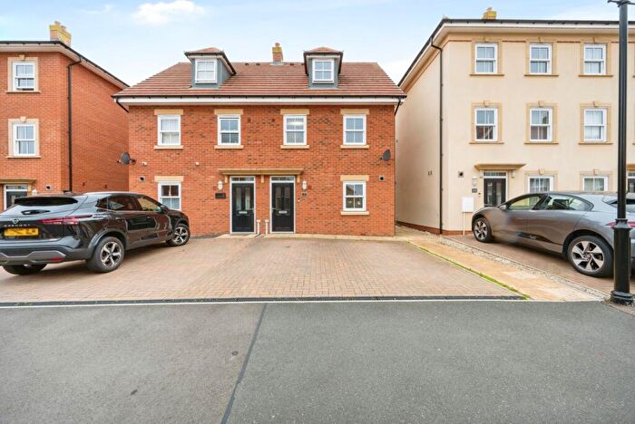3 Bedroom Semi-Detached House For Sale In Danegeld Avenue, Great Denham, Bedford, Bedfordshire, MK40