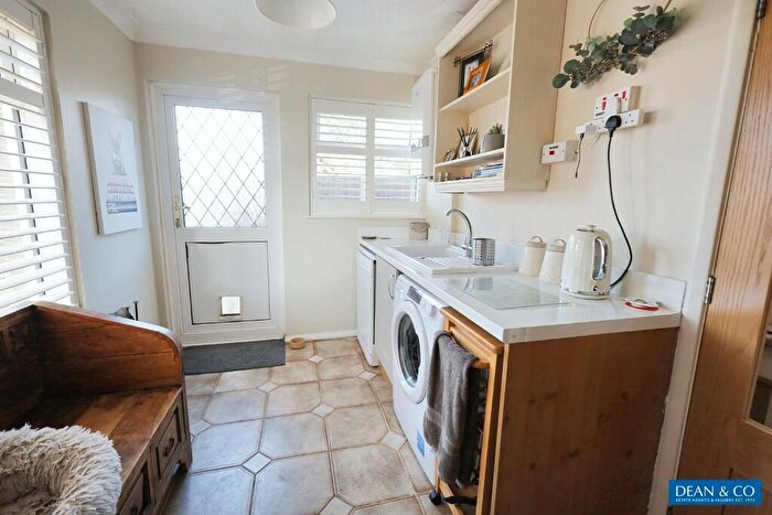 2 Bedroom Flat For Sale In Sherbourne Road, Hove, East Sussex, BN3
