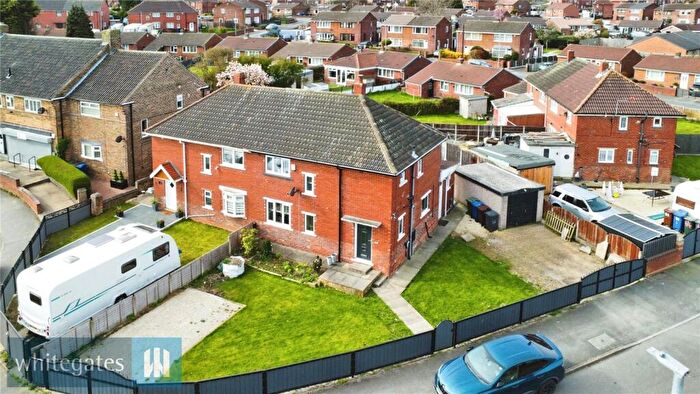 3 Bedroom Semi Detached House For Sale In Derwent Road, Athersley South, S71