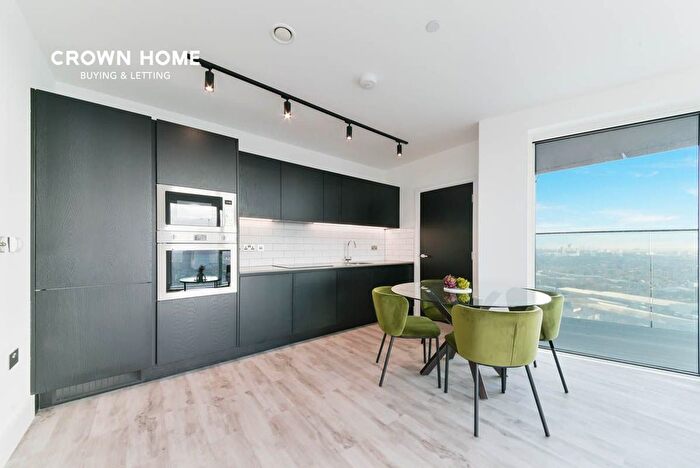 2 Bedroom Flat To Rent In Icon Tower, Portal Way, W3
