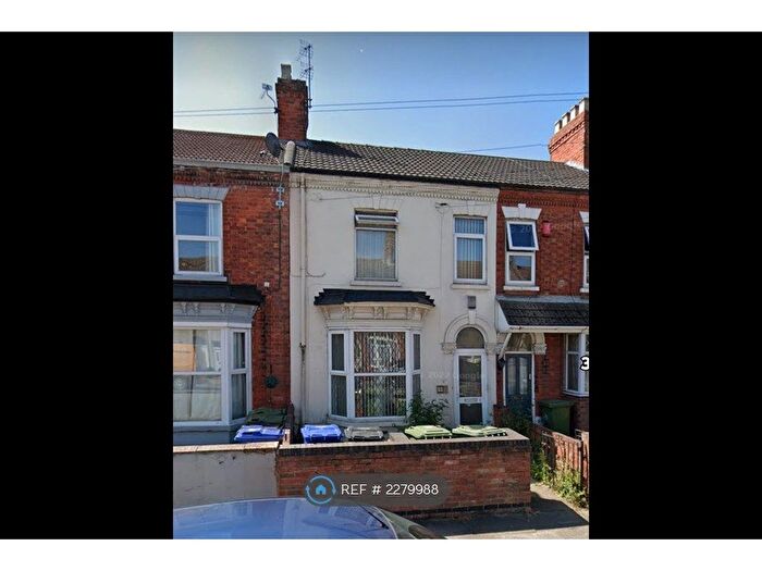 2 Bedroom Flat To Rent In Cromwell Road, Grimsby, DN31