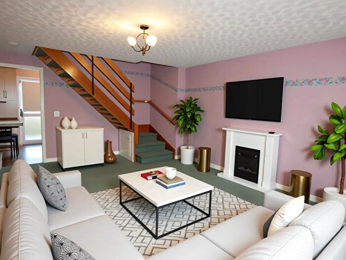 2 Bedroom Semi-detached House For Sale In Kirkhill View, Aberdeen, AB21