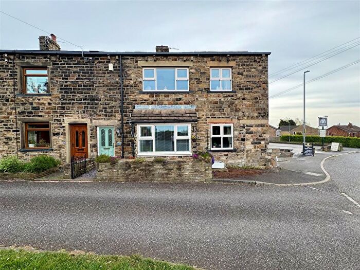 2 Bedroom End Of Terrace House For Sale In Hunsworth Lane, Hunsworth, Cleckheaton, BD19