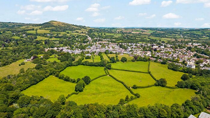 3 Bedroom Bungalow For Sale In Plymouth Road, South Brent, TQ10