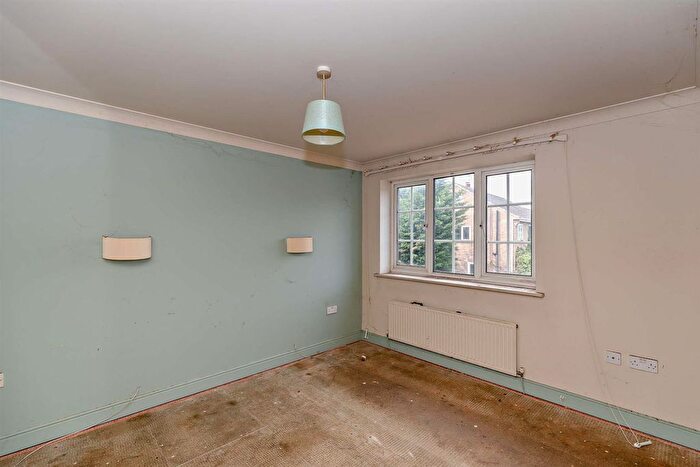 4 Bedroom Terraced House For Sale In Back Lane, Sowerby, YO7
