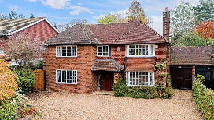 5 Bedroom Detached House For Sale In Green Lane, Lower Kingswood, Tadworth, KT20