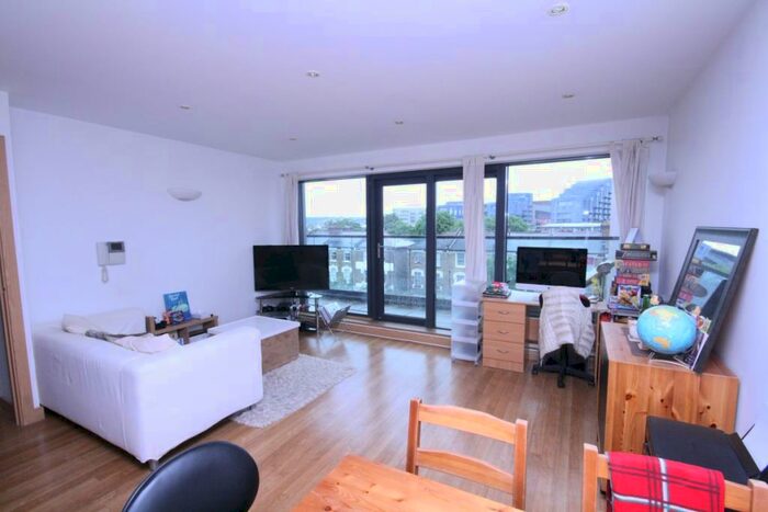 1 Bedroom Flat To Rent In Drayton Park, Highbury, N5
