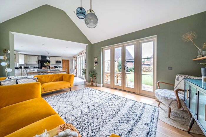 5 Bedroom Detached House To Rent In Freemans Yard Lane, Cheriton, Alresford, SO24