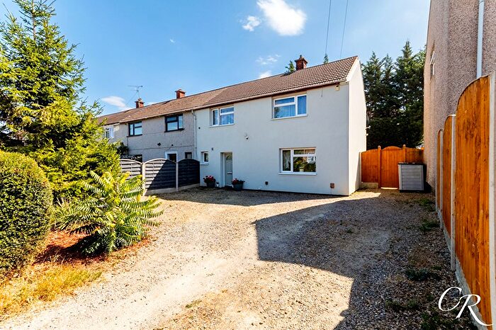 3 Bedroom Semi Detached House For Sale In Hesters Way Road, Cheltenham, GL51
