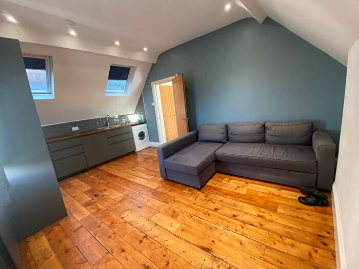 1 Bedroom Flat To Rent In Stapleton Road, Bristol, BS5