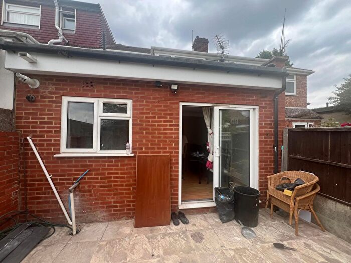 4 Bedroom Semi-Detached House To Rent In George V Way, Greenford, Greater London, UB6