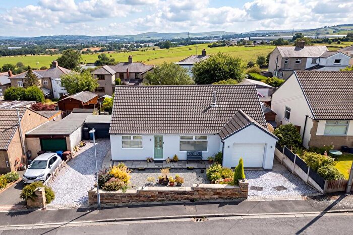 4 Bedroom Bungalow For Sale In Kingsway, Hapton, Lancashire, BB11