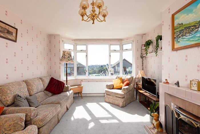 3 Bedroom Terraced House For Sale In Crowther Road, Horfield, BS7