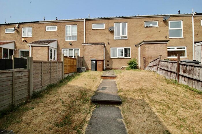 3 Bedroom Terraced House For Sale In Hillman Grove, Smiths Wood, North Solihull, B36