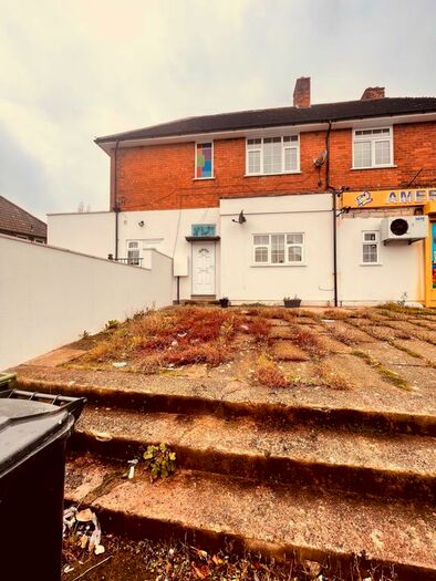 2 Bedroom Flat To Rent In New Road, Birmingham, B45