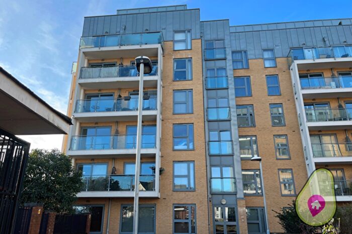 1 Bedroom Apartment To Rent In Woolners Way, Stevenage, Hertfordshire, SG1