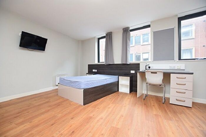 Studio To Rent In New Bank House, Sheffield, S1