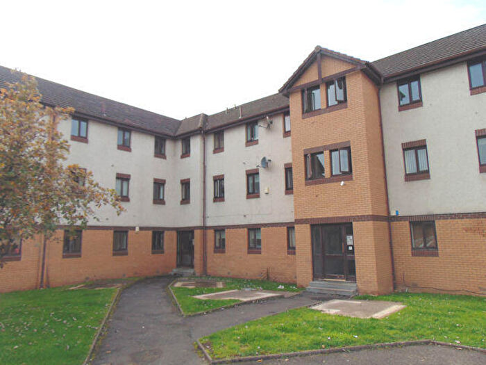2 Bedroom Flat To Rent In Valley Court, Hamilton, ML3