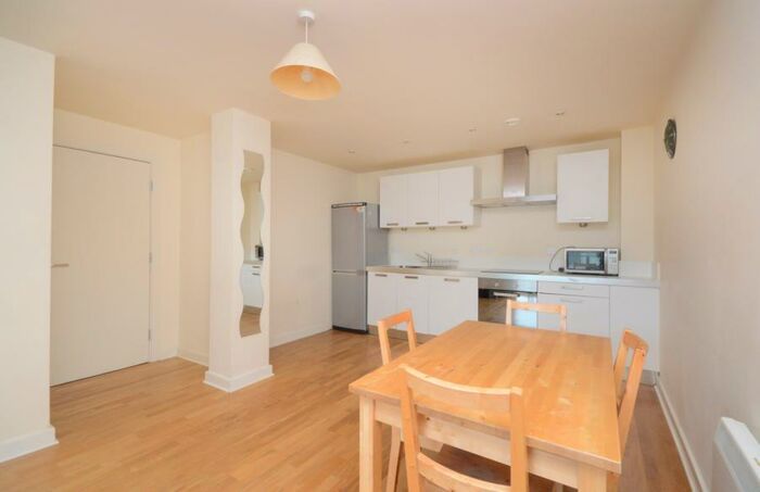 2 Bedroom Apartment To Rent In Th Floor In Metis, Scotland Street, S3