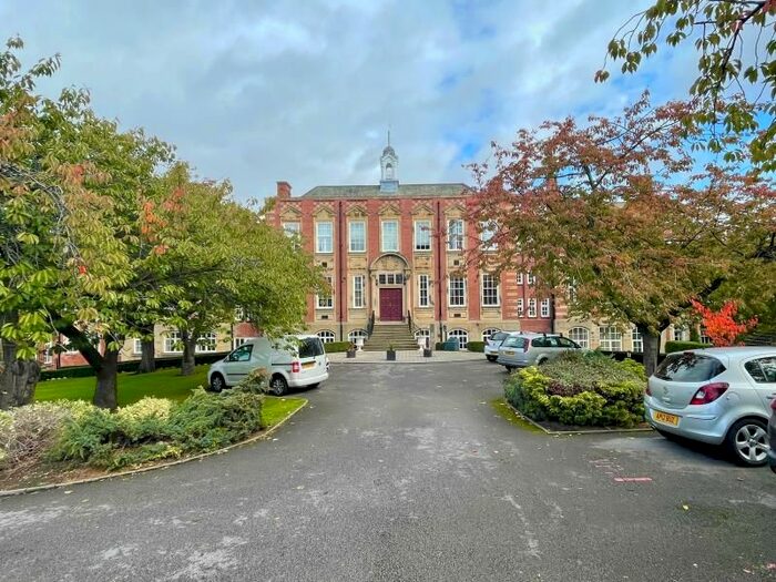 1 Bedroom Flat To Rent In College House, Huddersfield Road, Barnsley, S75