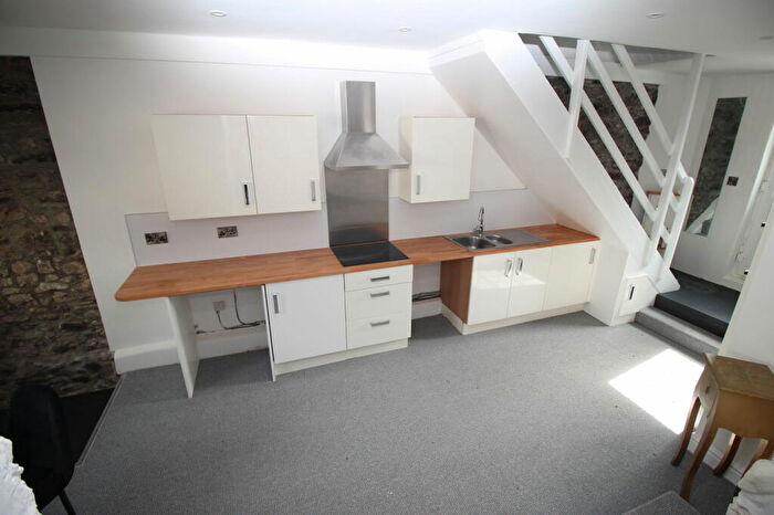 2 Bedroom End Of Terrace House For Sale In Clare Street, Ivybridge, Devon, PL21