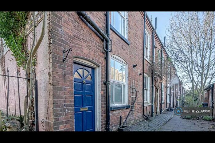 2 Bedroom Terraced House To Rent In Frankley Terrace, Birmingham, B17