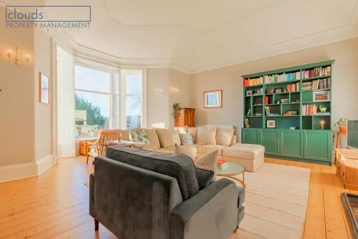 3 Bedroom Flat To Rent In Mayfield Terrace, Newington, Edinburgh, EH9