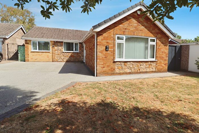 3 Bedroom Detached Bungalow For Sale In Meadow View, Swinderby, LN6