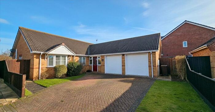 3 Bedroom Detached Bungalow For Sale In John Swains Way, Long Sutton, PE12