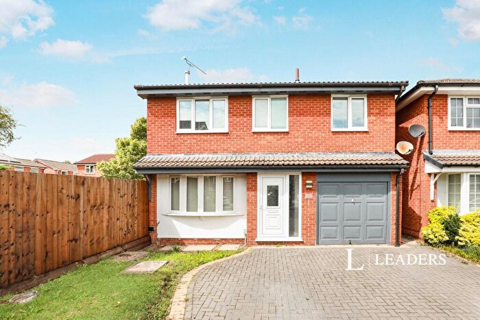 4 Bedroom Detached House To Rent In Cranebrook Close, CW1