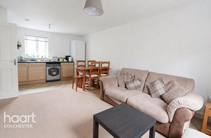 2 Bedroom Flat To Rent In Chapman Place, Colchester, CO4