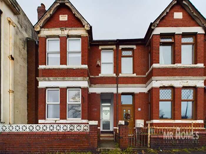 Terraced House For Sale In Broad Street, Barry, CF62