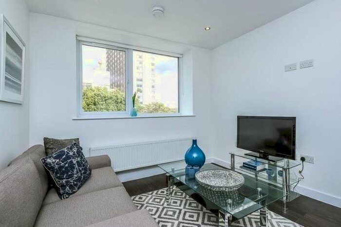 1 Bedroom Flat To Rent In Wellesley Road, Sutton, SM2