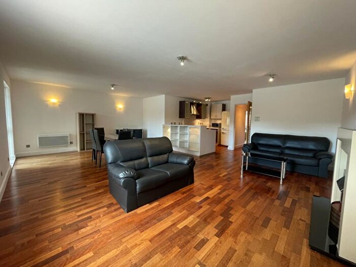 2 Bedroom Flat To Rent In Henke Court, Atlantic Wharf, Cardiff Bay, CF10
