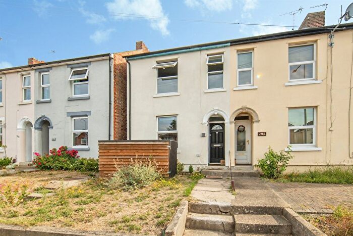 3 Bedroom End Terrace House For Sale In Old Heath Road, Colchester, CO2