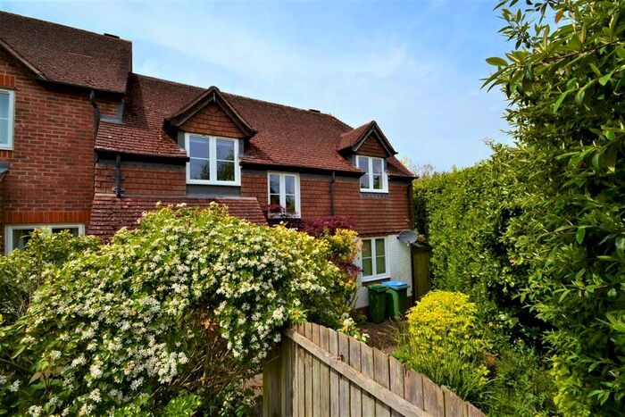 3 Bedroom Property To Rent In Pulborough, West Sussex, RH20