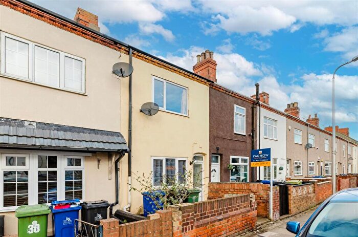 3 Bedroom Terraced House To Rent In Fraser Street, Grimsby, DN32