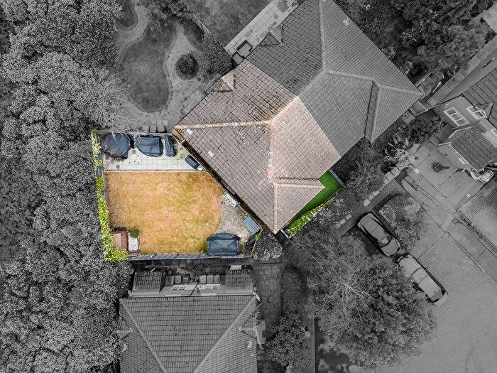 2 Bedroom Maisonette For Sale In Dudley Close, Chafford Hundred, Grays, RM16